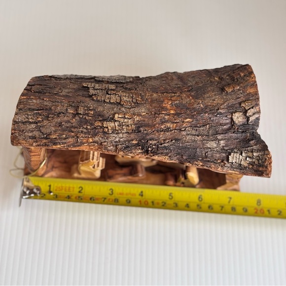 Nativity Scene with Olive Wood Bark Hand Made Christmas from Bethlehem - Picture 10 of 11